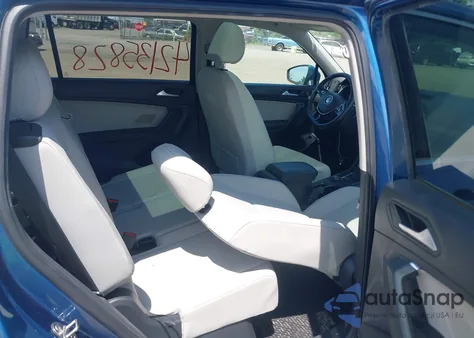 2019 Volkswagen Tiguan 2.0T Se/2.0T Sel/2.0T Sel R-Line/2.0T Sel R-Line Black z USA, uszkodzony, nr VIN 3VV2B7AX5KM062339